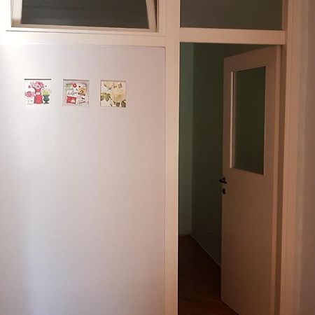 אוסילק Apartment Viktor,Parking מראה חיצוני תמונה